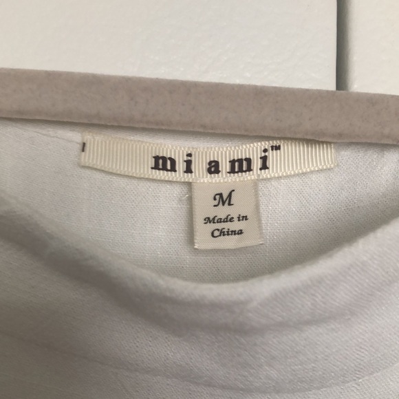 Still Available! White linen top with tied knots at top - Picture 2 of 4